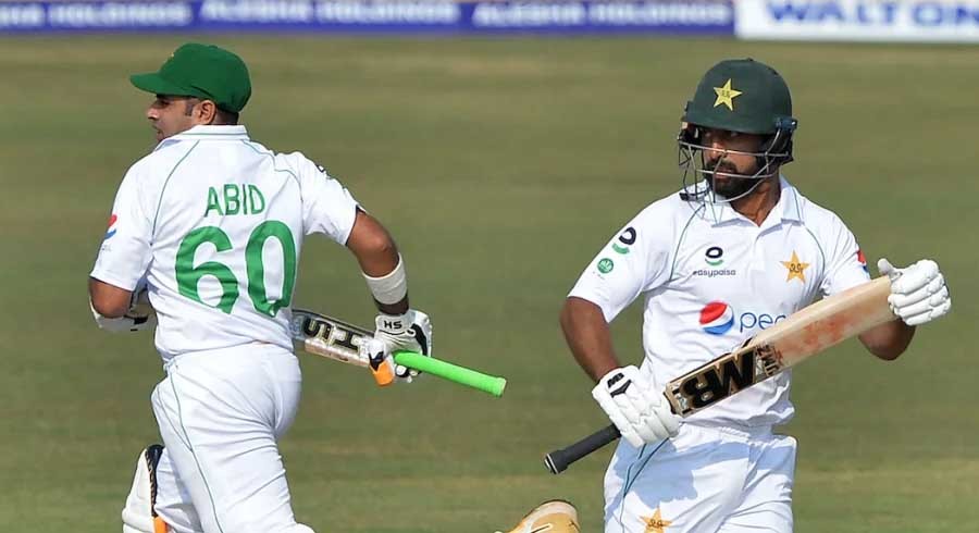 Pakistan openers dominate in reply to Bangladesh's 330