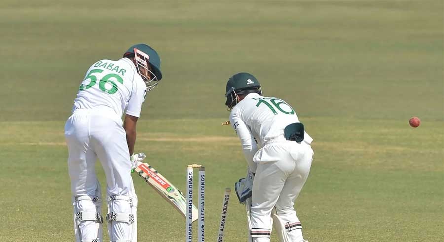 Pakistan all out for 286, Bangladesh take 44 runs lead in first Test