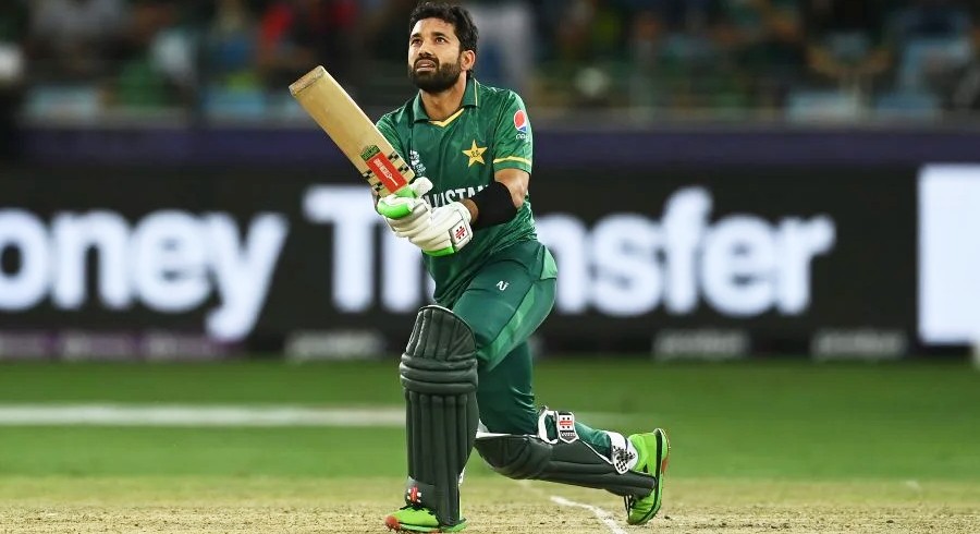 Mohammad Rizwan surpasses Martin Guptill to become the best T20I hitter in 2021
