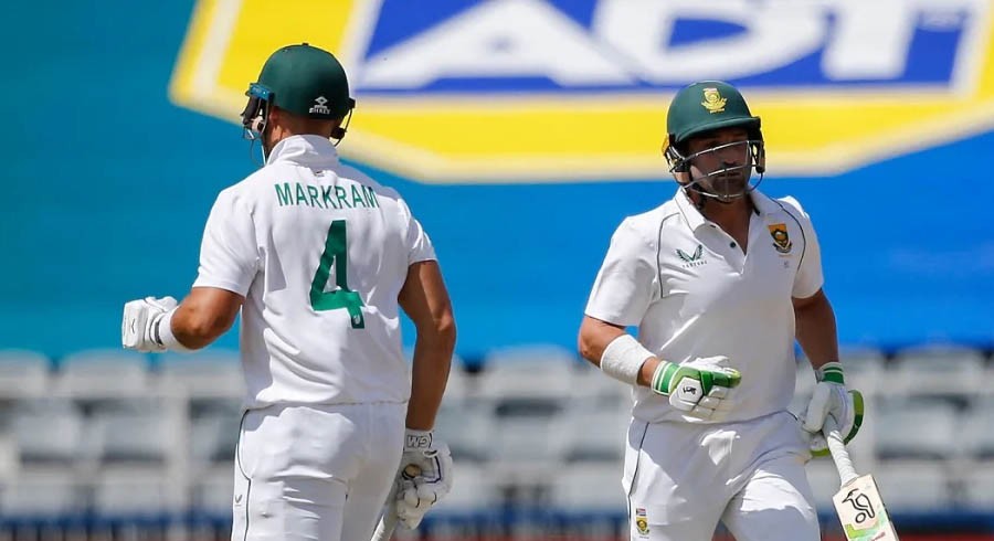South Africa need 122 runs to win second Test with eight wickets in hand