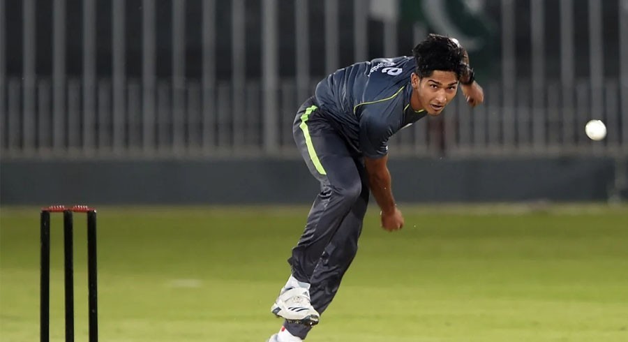 Mohammad Hasnain to undergo bowling action test after umpires report in BBL