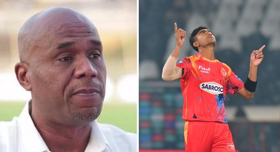 Ian Bishop impressed with Zeeshan Zameer's serious pace