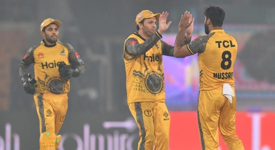 پشاور زلمی نے کوئٹہ گلیڈی ایٹرز کو شکست دے دی