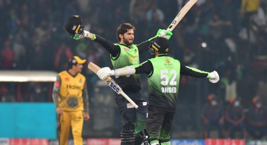 VIDEO: Shaheen hits six off last delivery to tie the match