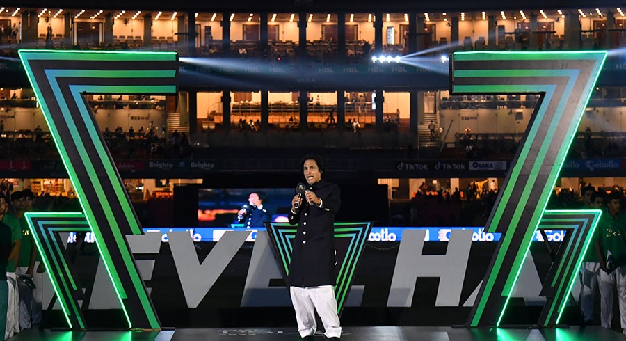 Ramiz Raja thanks relevant stakeholders for making HBL PSL 7 successful-THE VIRAL CAT