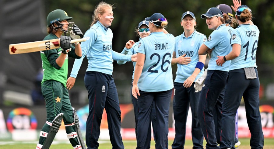 CWC22: England outclass Pakistan to boost their semi-final chances
