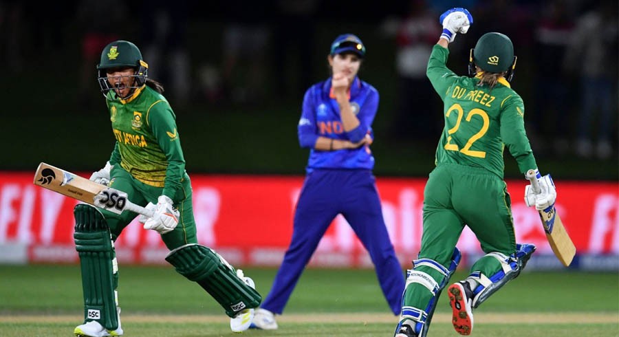 South Africa break Indian hearts as England, Windies make semis