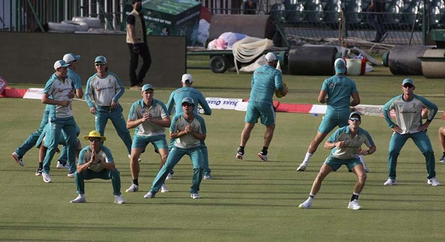 ٹی ٹوئنٹی سے قبل آسٹریلوی کھلاڑی آشٹن اگر، جوش انگلس کے کورونا ٹیسٹ منفی آگئے