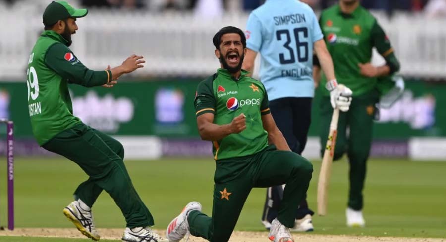 How long will Pakistan carry Hasan Ali on the basis of past performances?