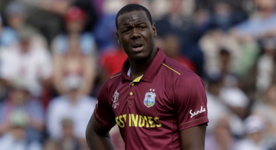 Carlos Brathwaite gets out first-ball on his return, later gets his car stolen