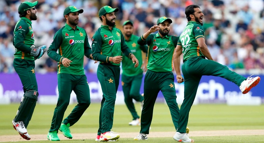 Babar, Saqlain want 20% increment in salaries of centrally contracted players