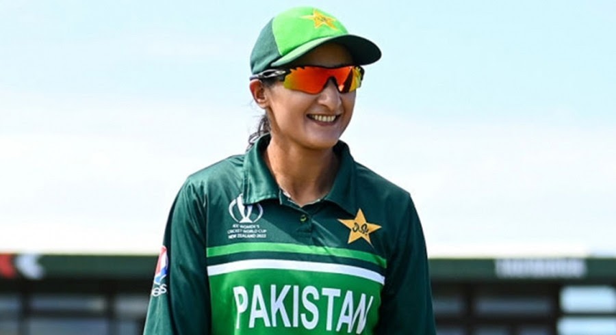 بسمہ معروف سیزن 23-2022 کے لیے قومی خواتین کرکٹ ٹیم کی کپتان برقرار