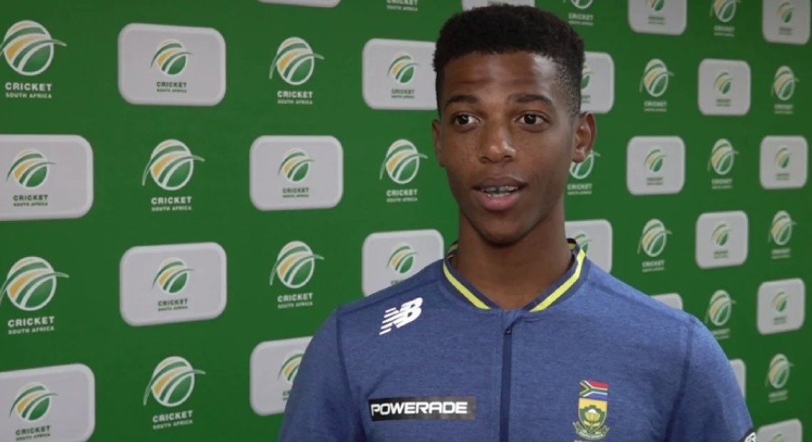 South African bowler Mondli Khumalo hospitalised after assault in UK