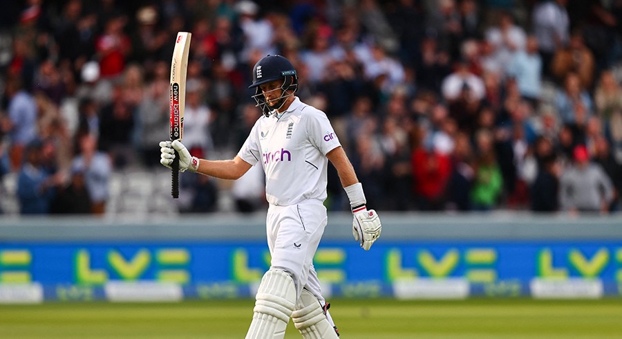 Root’s unbeaten 77 steers England closer to winning target