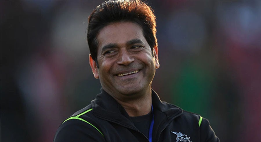 پاک ویسٹ انڈیز سیریز، فاسٹ بولرز موت کےکنویں میں کھیلیں گے، عاقب جاوید