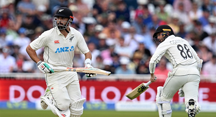 New Zealand take command against England in second Test