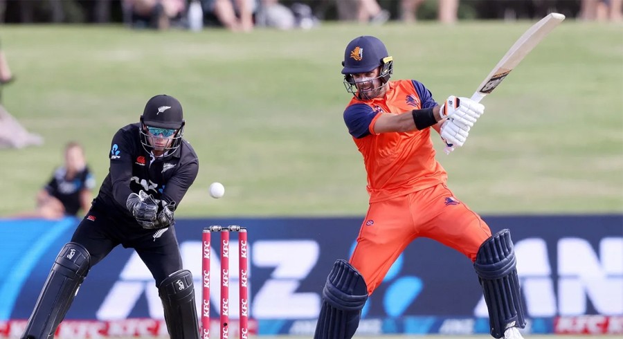 New Zealand call up former Dutch all-rounder Rippon for European tour