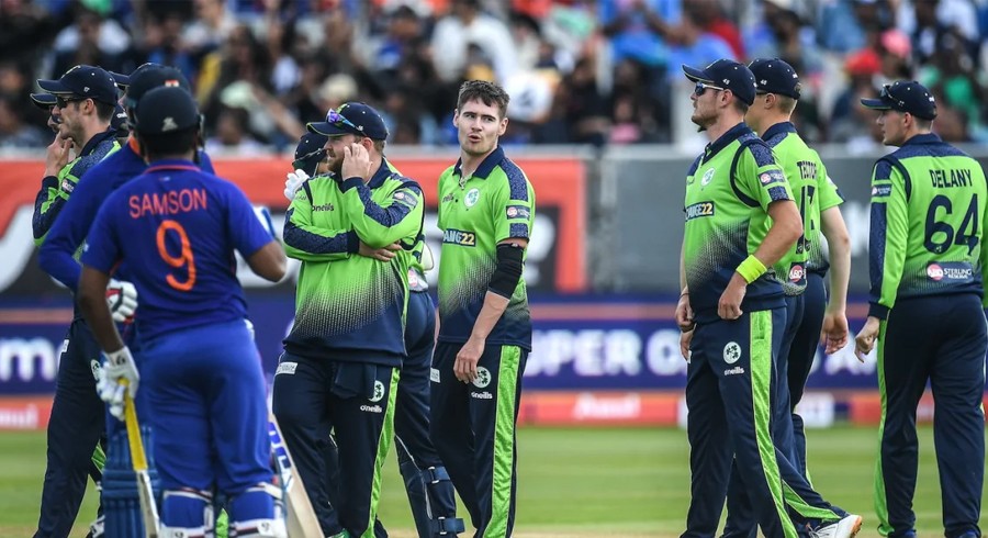India survive scare in tense T20 win over Ireland