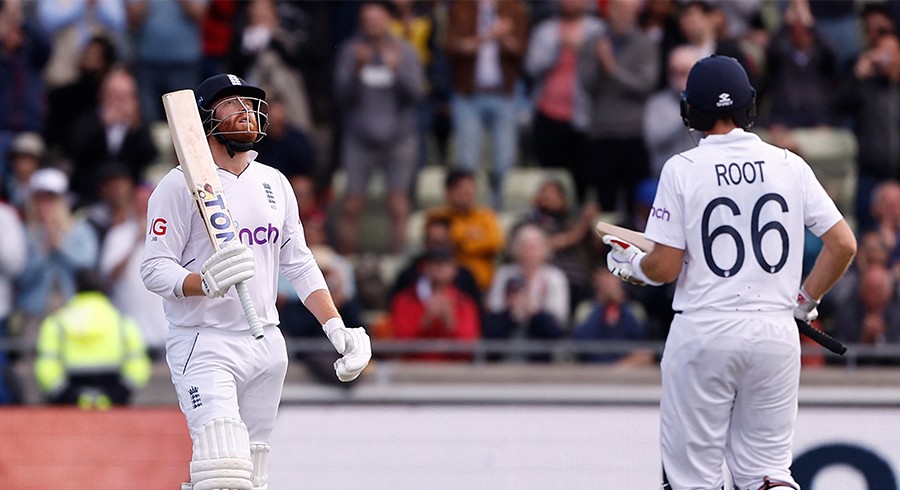 Root and Bairstow keep England on course for record chase