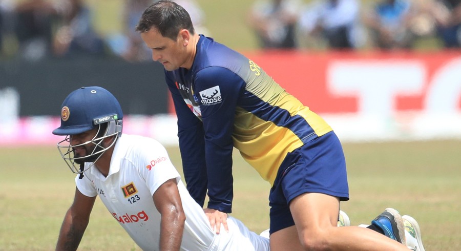 Sri Lankan captain suffers injury, will bat only if required
