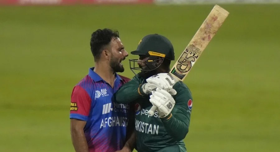 WATCH: Asif Ali and Fareed Ahmed’s intense exchange