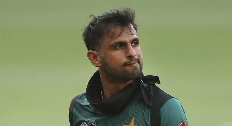 شعیب ملک نے ٹیم میں دوستیاں نبھانے کا الزام عائد کردیا