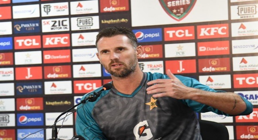 نسیم شاہ کے اندر میں اپنی جوانی دیکھتا ہوں، شان ٹیٹ