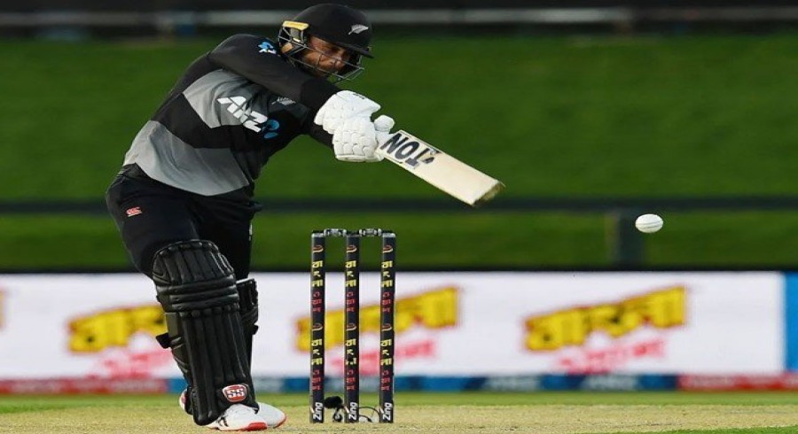 سہ فریقی سیریز: نیوزی لینڈ نے پاکستان کو 9 وکٹوں سے شکست دے دی