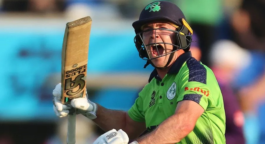 Campher heroics keep Ireland in contention for Super 12 stage