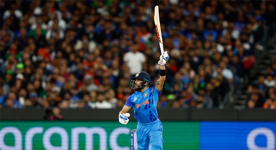 Virat Kohli propels India to stunning last-ball win over Pakistan