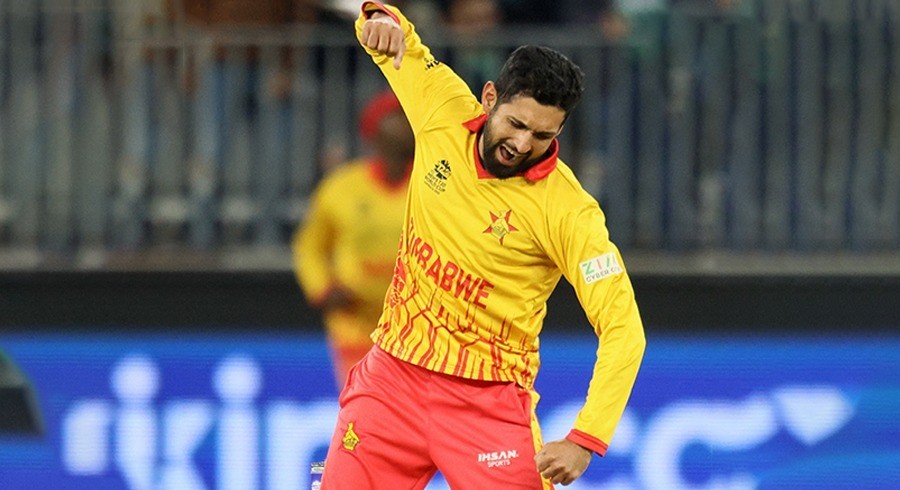 زمبابوے کرکٹ کا اسٹار جو فائٹر پائلٹ نہ بن سکا مگر فائٹر کرکٹر بن گیا