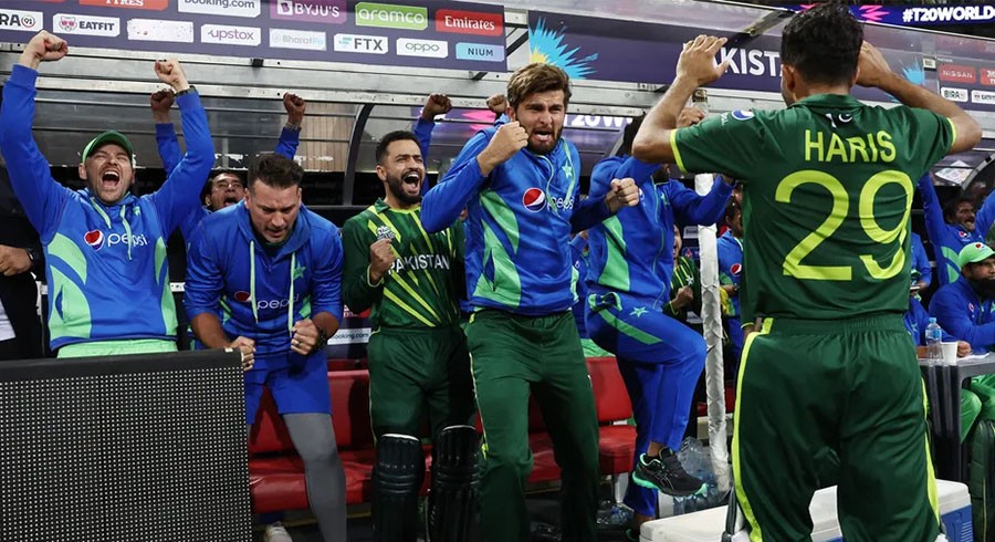 Pakistan celebrate after soaring into T20 World Cup final