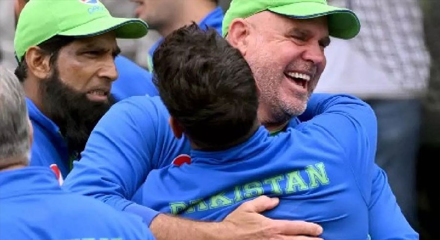 WATCH: Hayden uplifting the spirits of Pakistan team before World Cup 2023