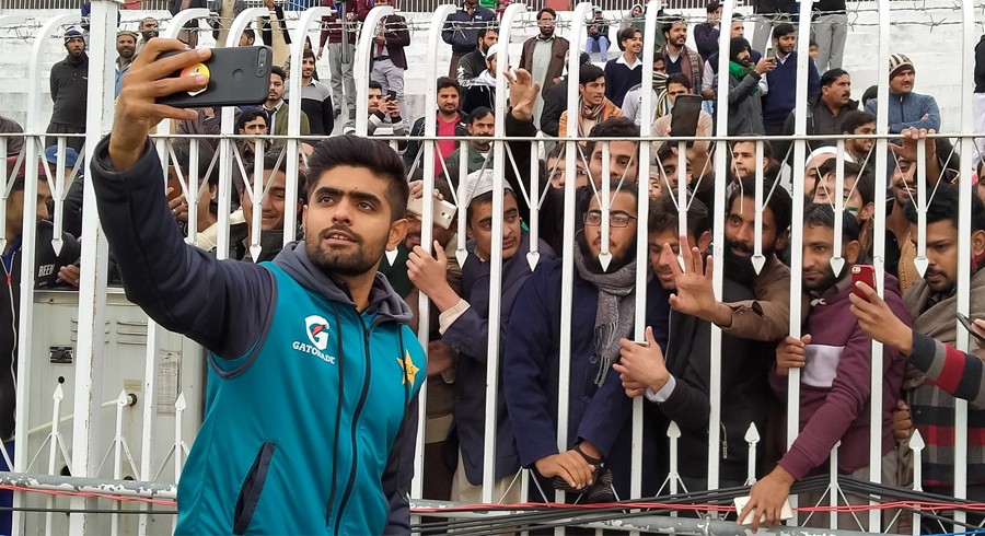 Here's how fans can meet their favorite Pakistan star during first PAKvENG Test