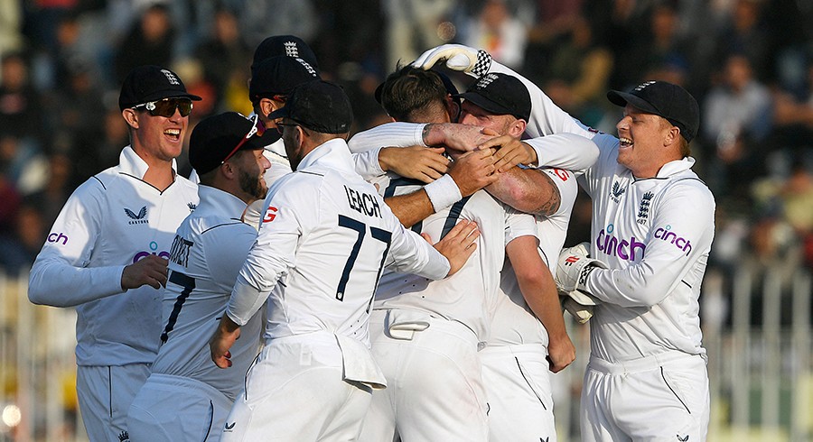 England beat Pakistan in first Test at Rawalpindi
