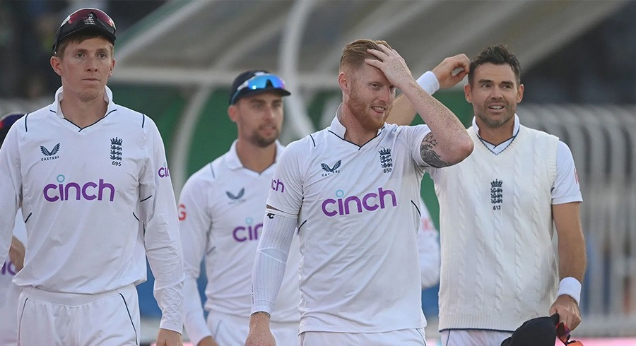  Selection options: England ponder best way to clinch Pakistan Test series