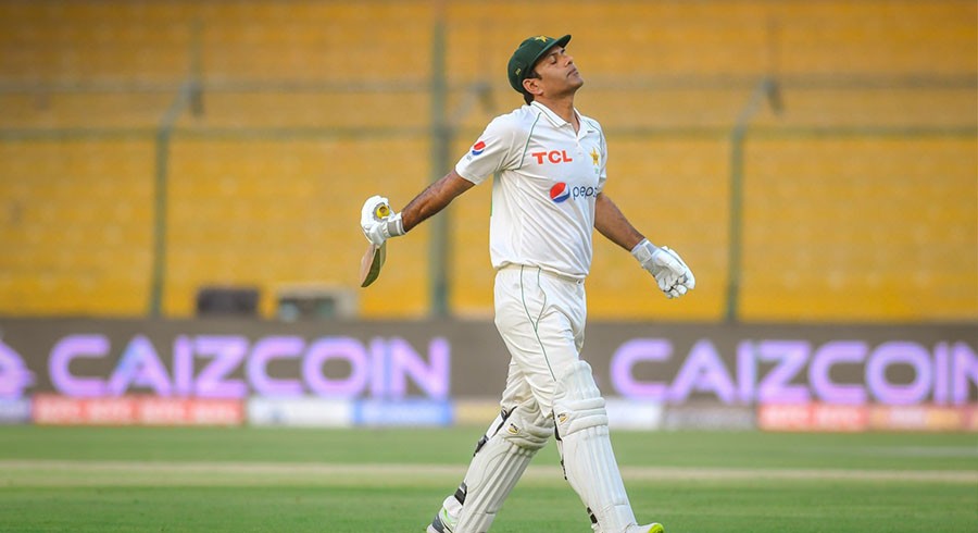 Pakistan bowled out for 304 in opening day of Karachi Test