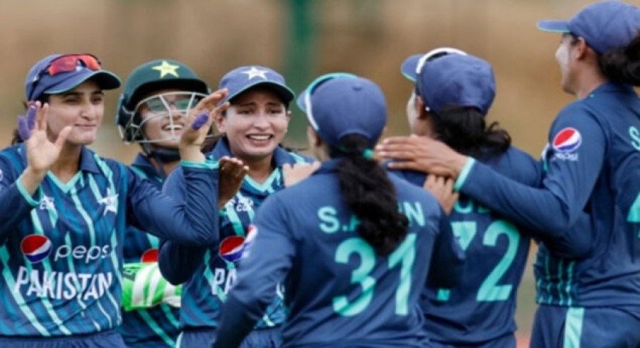 پاکستان کی خواتین کرکٹ ٹیم کے ہیڈ کوچ کے لیے مارک کولز سے رابطہ