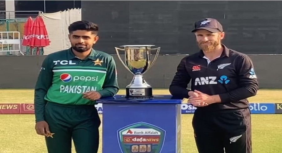 پاکستان، نیوزی لینڈ ون ڈے سیریز کی ٹرافی کی رونمائی