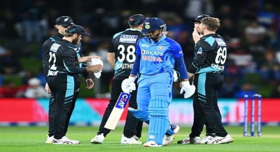 کیویز کے خلاف سیریز سے قبل بھارتی ٹیم کو بڑا دھچکا