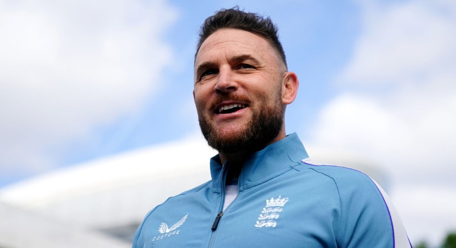 England coach McCullum plots to topple his native New Zealand
