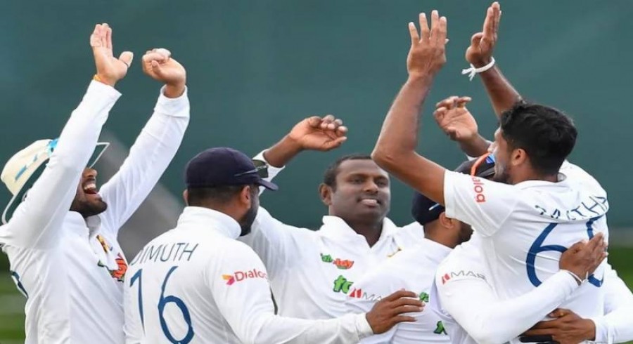 Sri Lanka rip through top order to leave New Zealand in trouble