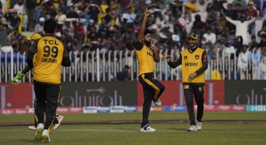 پشاور زلمی نے اسلام آباد یونائیٹڈ کو 13 رنز سے شکست دے دی