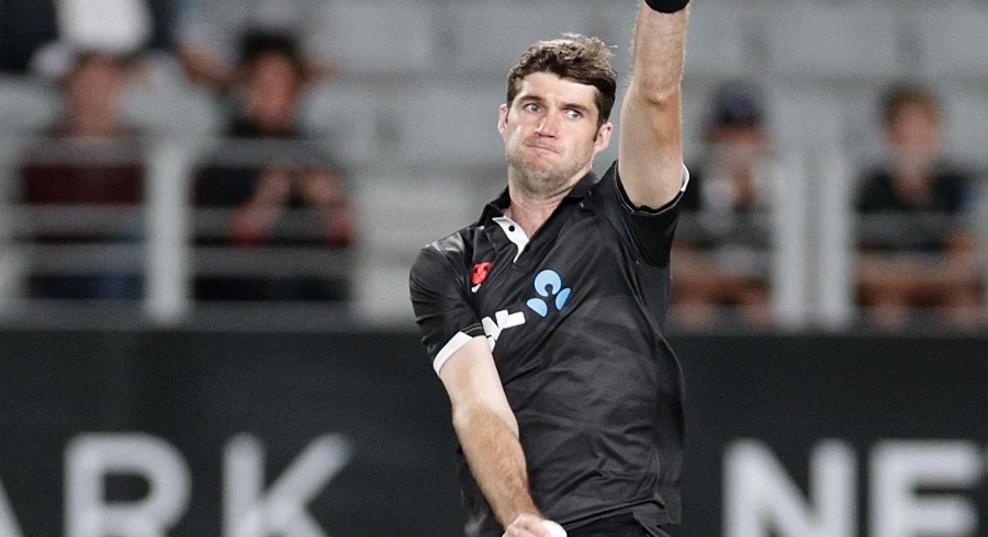 New Zealand's Shipley tears through Sri Lanka in 198-run ODI thrashing