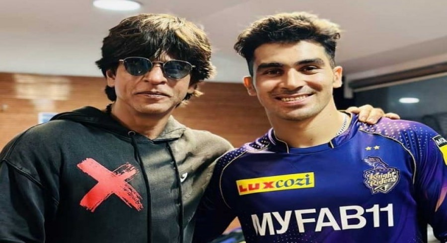 شاہ رخ کی افغان کرکٹر رحمان اللہ گرباز سے ’’فارسی‘‘ میں گپ شپ