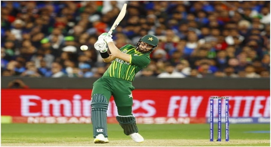 شاہین آفریدی نے بالنگ کے بعد بیٹنگ پر بھی توجہ مرکوز کرلی