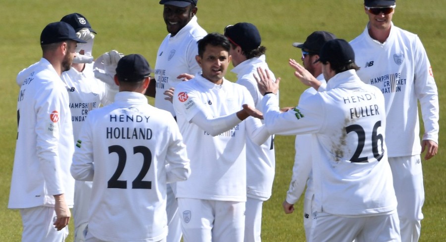 Mohammad Abbas picks another six-fer for Hampshire