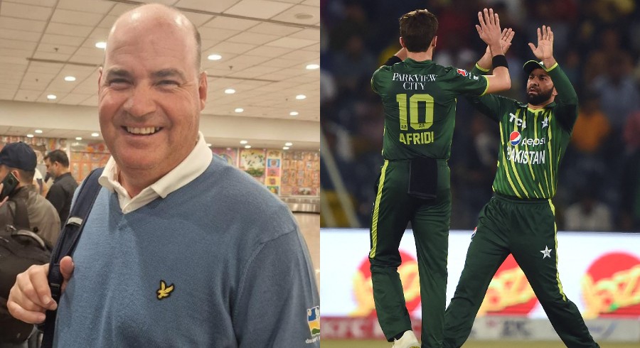 Surprise Surprise: Consultant director Mickey Arthur arrives in Islamabad