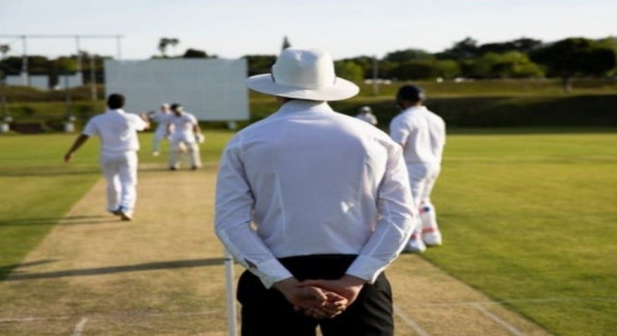 بھارتی امپائر کو فکسنگ کے الزامات میں دھر لیا گیا