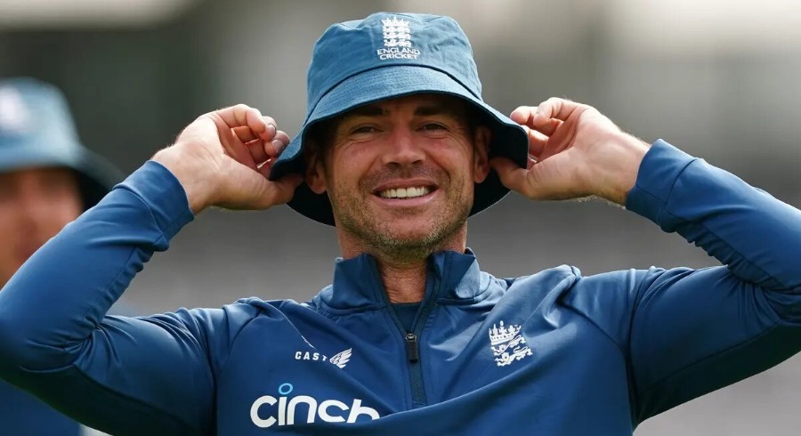 Anderson recalled by England for fourth Ashes Test